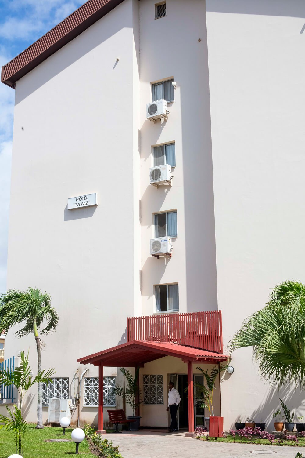 Establishment photo 8